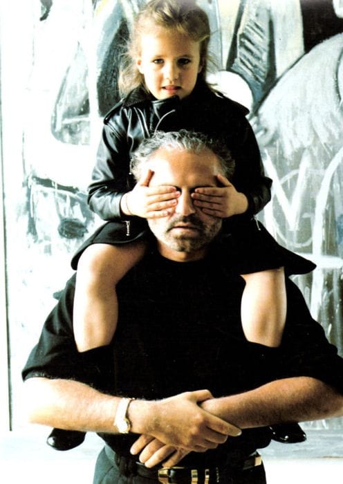 Gianni Versace con la figlia di Donatella, Allegra