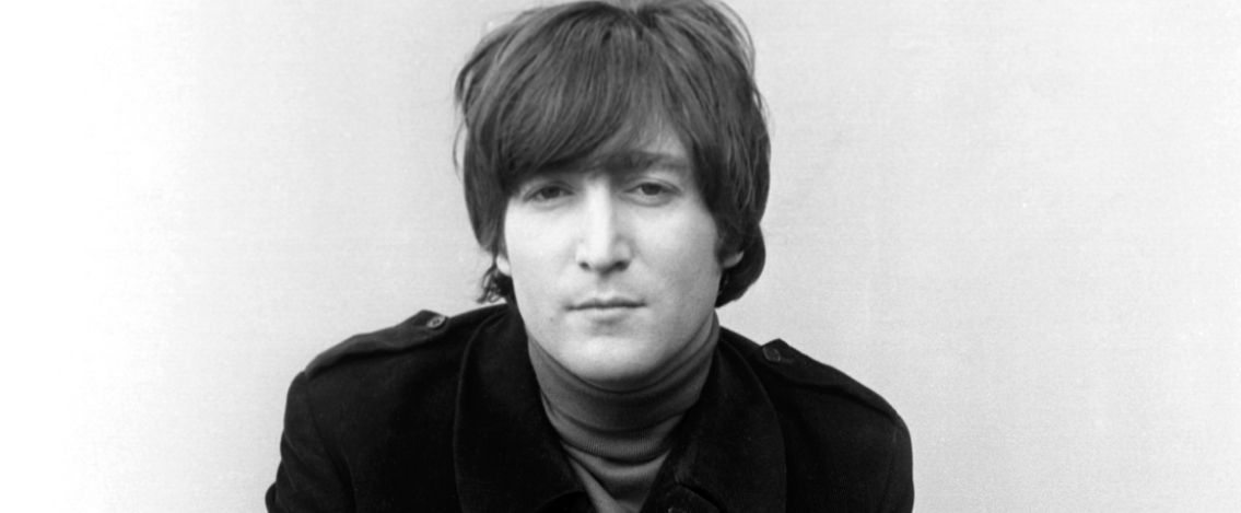 John Lennon, alcuni cimeli messi all'asta dal figlio Julian